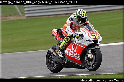 motogp_iannone_006_angleterre_silverstone_2014.jpg