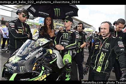 motogp_pit_babe_022_angleterre_silverstone_2014.jpg
