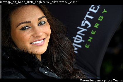 motogp_pit_babe_028_angleterre_silverstone_2014.jpg