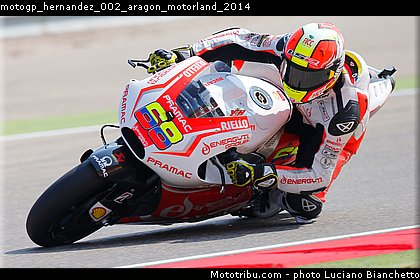 motogp_hernandez_002_aragon_motorland_2014.jpg
