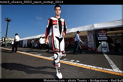 moto3_oliveira_0002_japon_motegi_2014.jpg