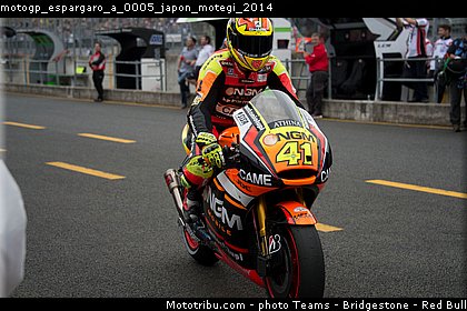 motogp_espargaro_a_0005_japon_motegi_2014.jpg
