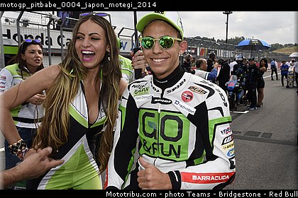 motogp_pitbabe_0004_japon_motegi_2014.jpg