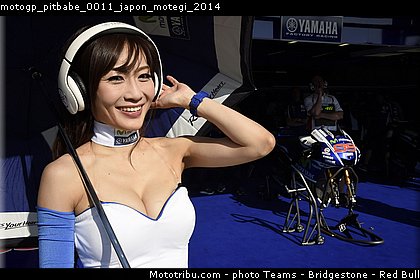 motogp_pitbabe_0011_japon_motegi_2014.jpg