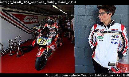 motogp_bradl_024_australie_philip_island_2014.jpg