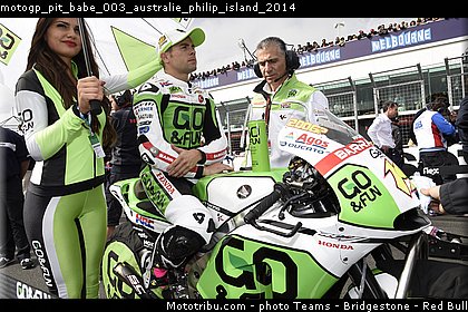 motogp_pit_babe_003_australie_philip_island_2014.jpg