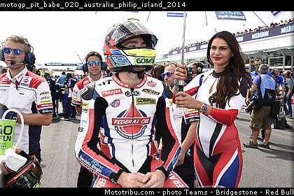 motogp_pit_babe_020_australie_philip_island_2014.jpg
