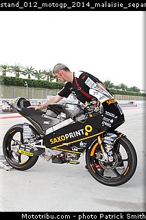 stand_012_motogp_2014_malaisie_sepang.jpg