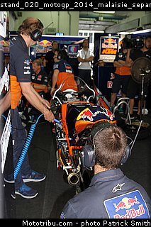 stand_020_motogp_2014_malaisie_sepang.jpg