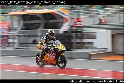 stand_025_motogp_2014_malaisie_sepang.jpg