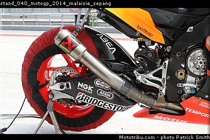 stand_040_motogp_2014_malaisie_sepang.jpg