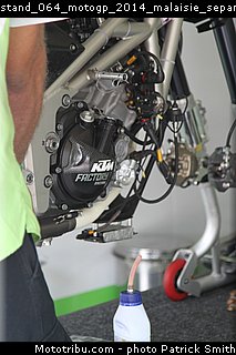 stand_064_motogp_2014_malaisie_sepang.jpg