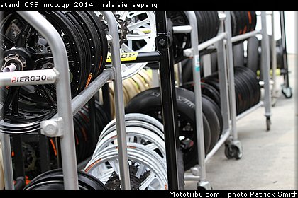 stand_099_motogp_2014_malaisie_sepang.jpg