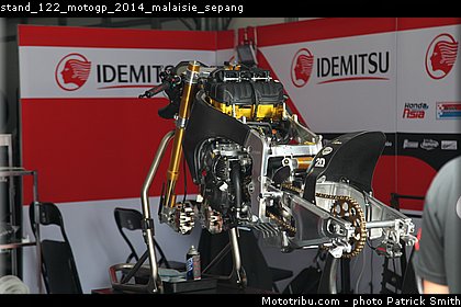 stand_122_motogp_2014_malaisie_sepang.jpg