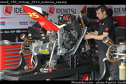 stand_150_motogp_2014_malaisie_sepang.jpg