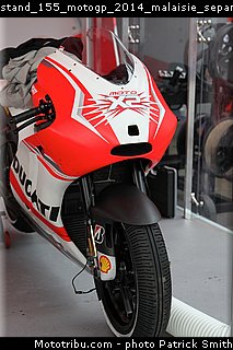 stand_155_motogp_2014_malaisie_sepang.jpg