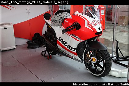 stand_156_motogp_2014_malaisie_sepang.jpg