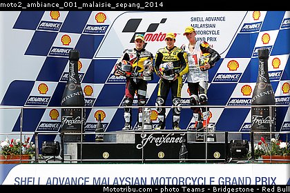 moto2_ambiance_001_malaisie_sepang_2014.jpg