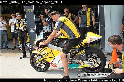 moto2_luthi_014_malaisie_sepang_2014.jpg
