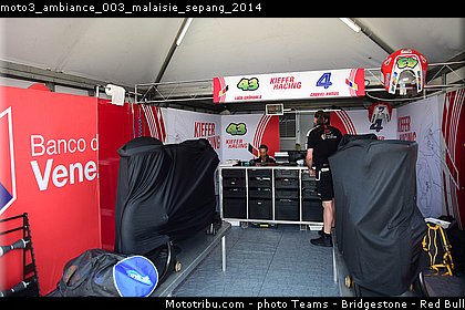 moto3_ambiance_003_malaisie_sepang_2014.jpg