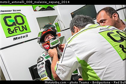moto3_antonelli_008_malaisie_sepang_2014.jpg