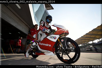 moto3_oliveira_002_malaisie_sepang_2014.jpg