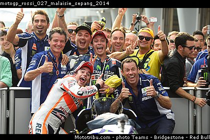 motogp_rossi_027_malaisie_sepang_2014.jpg