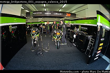 motogp_bridgestone_001_espagne_valence_2015.jpg
