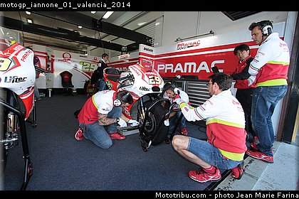motogp_iannone_01_valencia_2014.jpg