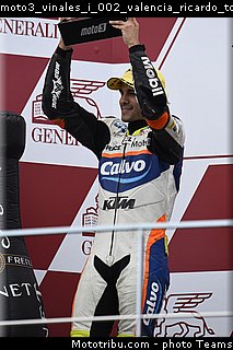 moto3_vinales_i_002_valencia_ricardo_tormo_2015.jpg
