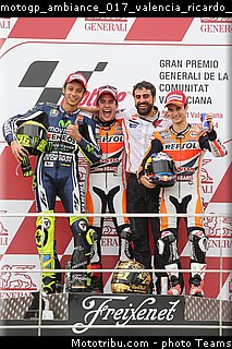 motogp_ambiance_017_valencia_ricardo_tormo_2015.jpg