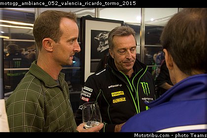 motogp_ambiance_052_valencia_ricardo_tormo_2015.jpg