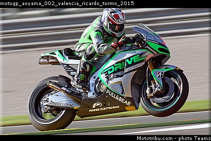 motogp_aoyama_002_valencia_ricardo_tormo_2015.jpg