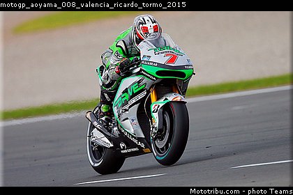 motogp_aoyama_008_valencia_ricardo_tormo_2015.jpg