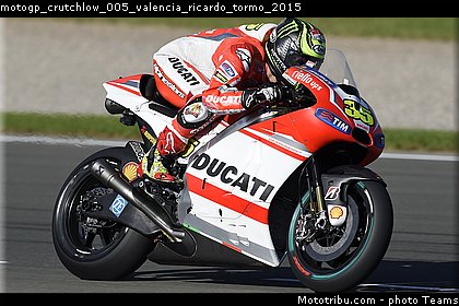 motogp_crutchlow_005_valencia_ricardo_tormo_2015.jpg