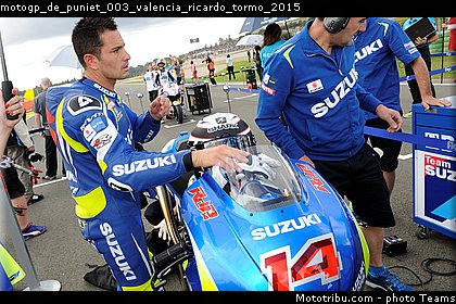 motogp_de_puniet_003_valencia_ricardo_tormo_2015.jpg