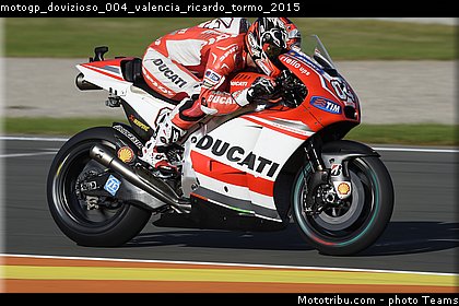 motogp_dovizioso_004_valencia_ricardo_tormo_2015.jpg