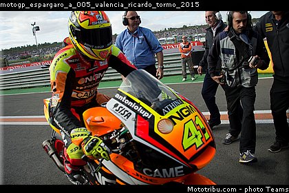 motogp_espargaro_a_005_valencia_ricardo_tormo_2015.jpg