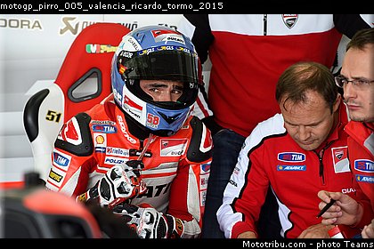 motogp_pirro_005_valencia_ricardo_tormo_2015.jpg