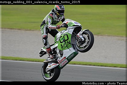 motogp_redding_001_valencia_ricardo_tormo_2015.jpg