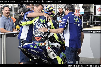 motogp_rossi_008_valencia_ricardo_tormo_2015.jpg
