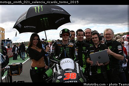 motogp_smith_021_valencia_ricardo_tormo_2015.jpg