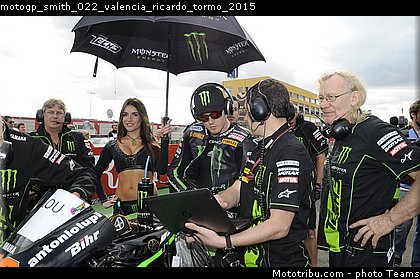 motogp_smith_022_valencia_ricardo_tormo_2015.jpg