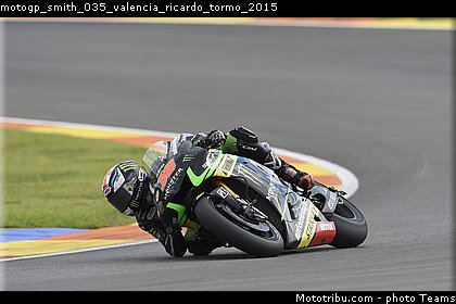 motogp_smith_035_valencia_ricardo_tormo_2015.jpg