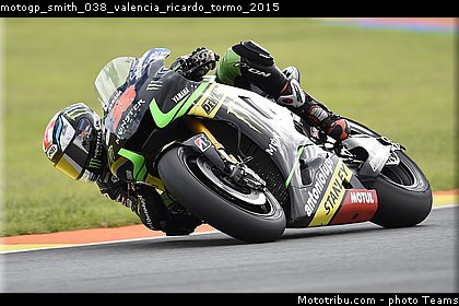 motogp_smith_038_valencia_ricardo_tormo_2015.jpg