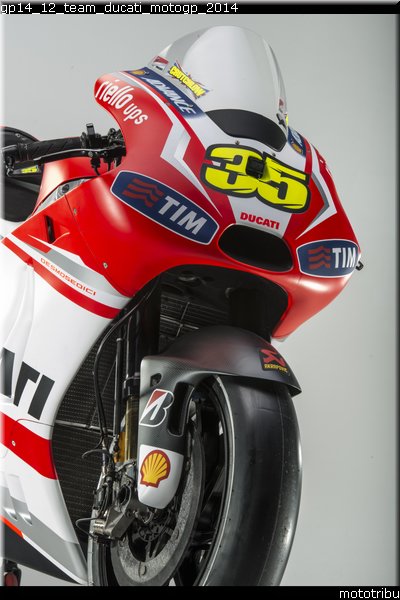 gp14_12_team_ducati_motogp_2014