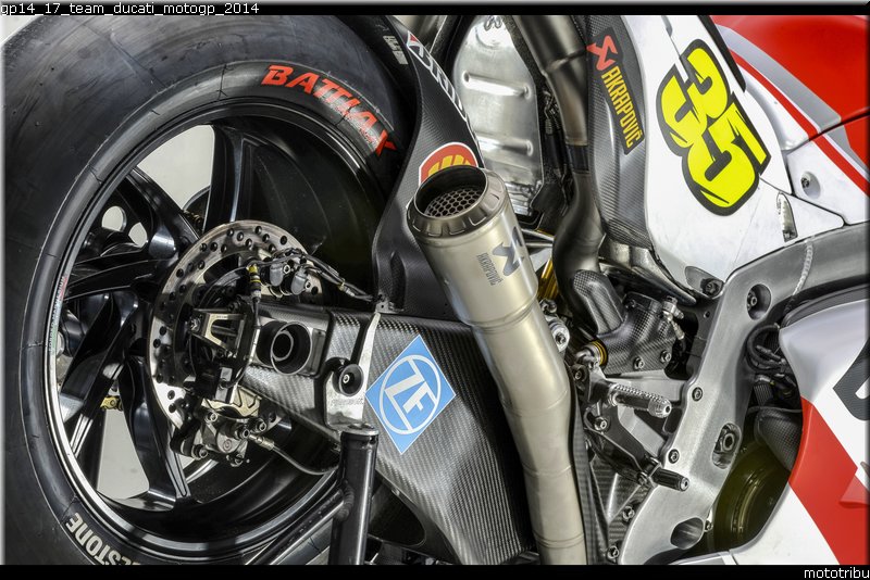 gp14_17_team_ducati_motogp_2014