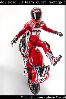 dovizioso_03_team_ducati_motogp_2014.jpg