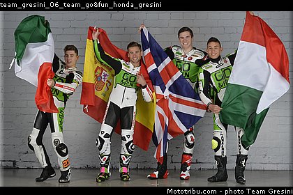 team_gresini_06_team_go&fun_honda_gresini.jpg
