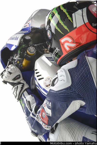 lorenzo_013_team_movistar_yamaha_motogp